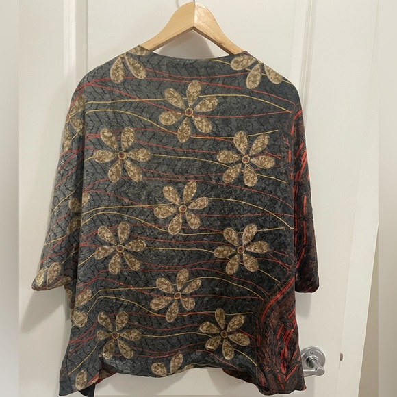 Silk kimono style cardigan - Picture 3 of 6
